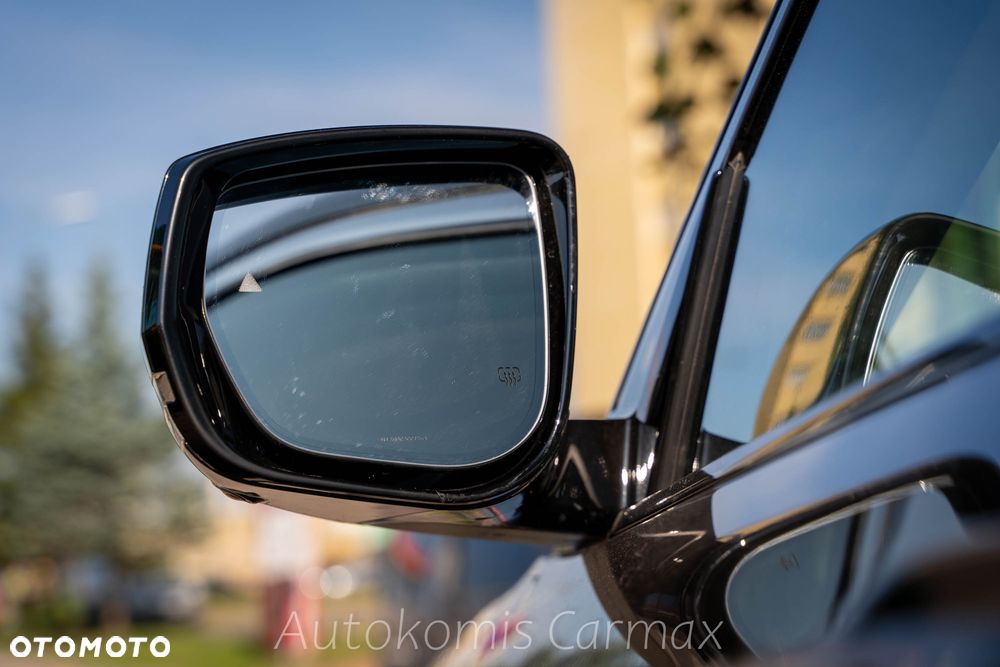 Jeep Grand Cherokee - 35