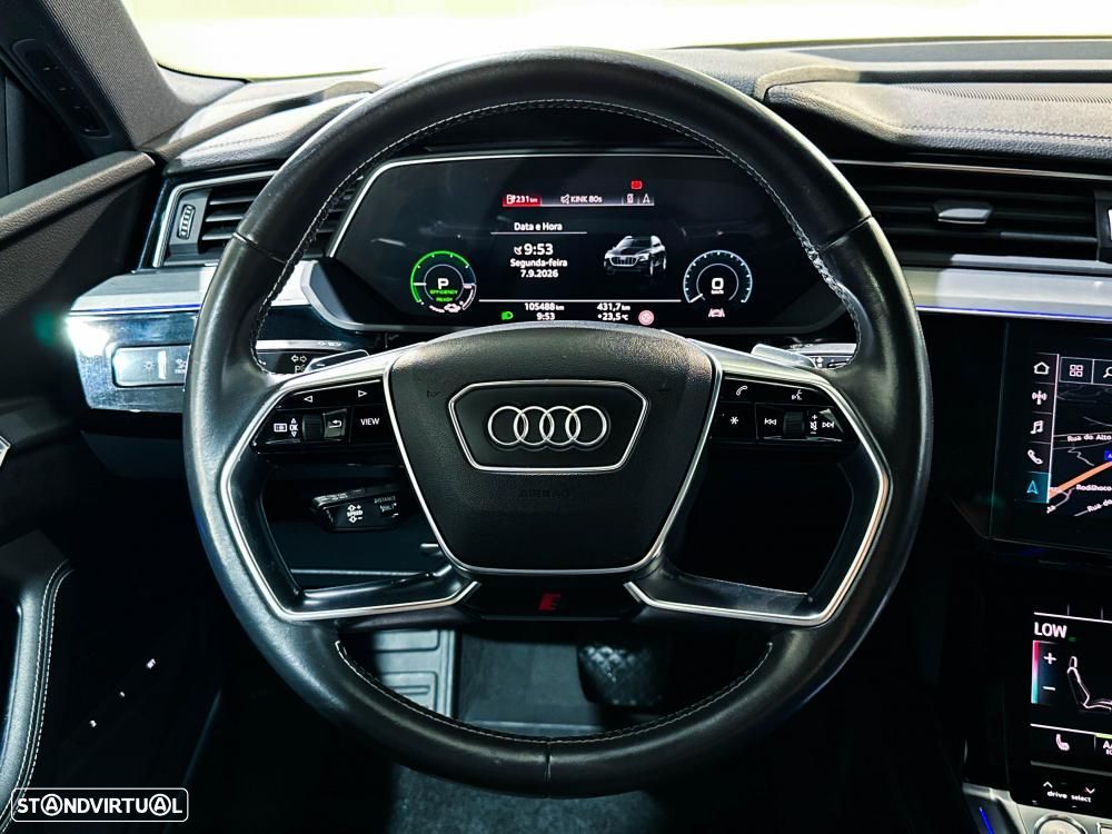 Audi e-tron 50 quattro S line - 21