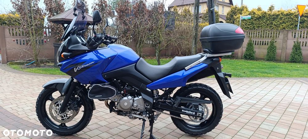 Suzuki V-STROM - 2