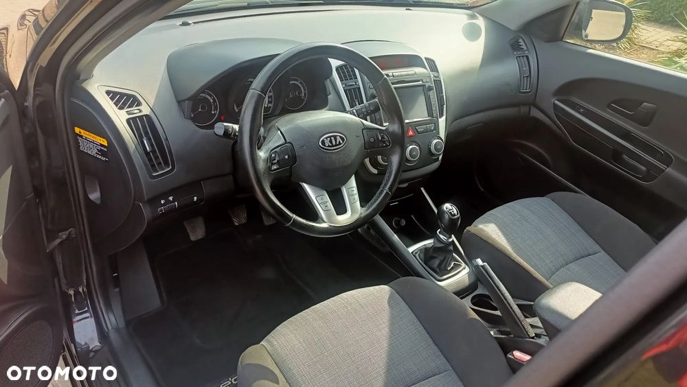 Kia Ceed 1.4 CVVT Vision - 13