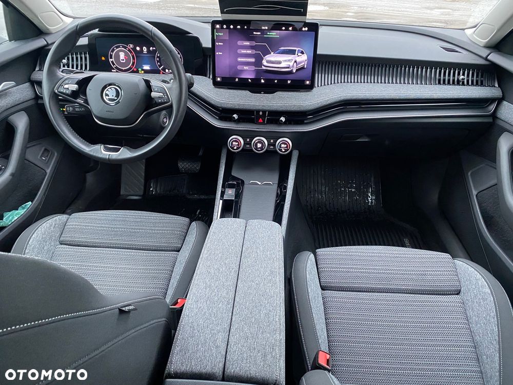 Skoda Superb 2.0 TDI DSG Ambition - 12