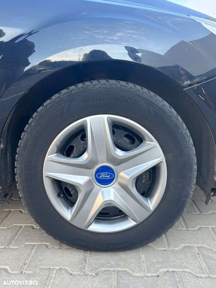 Ford Focus 1.6 TDCI Ambiente - 17