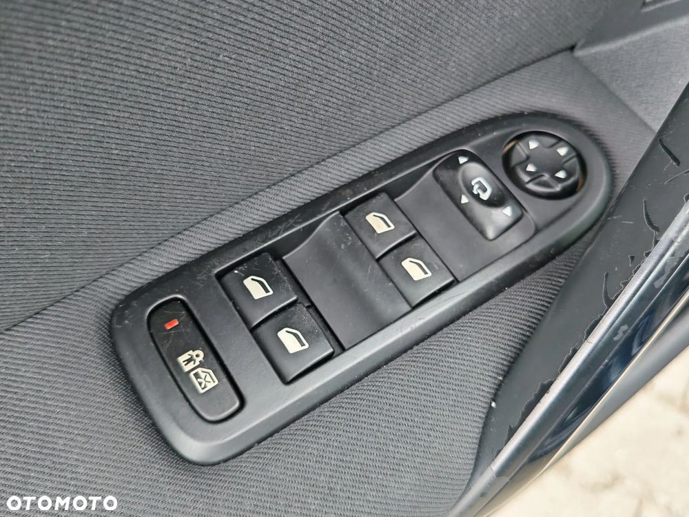 Peugeot 508 1.6 T Allure - 13