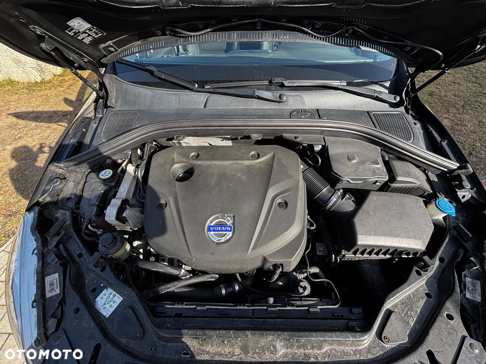 Volvo XC 60 D4 Geartronic Momentum - 21