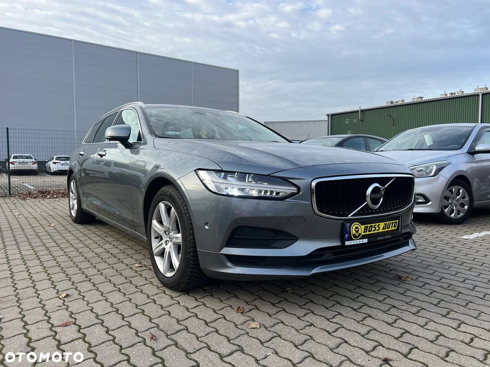Volvo V90 D4 Momentum - 3