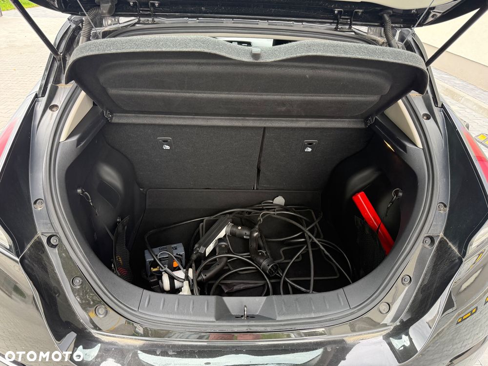 Nissan Leaf - 17