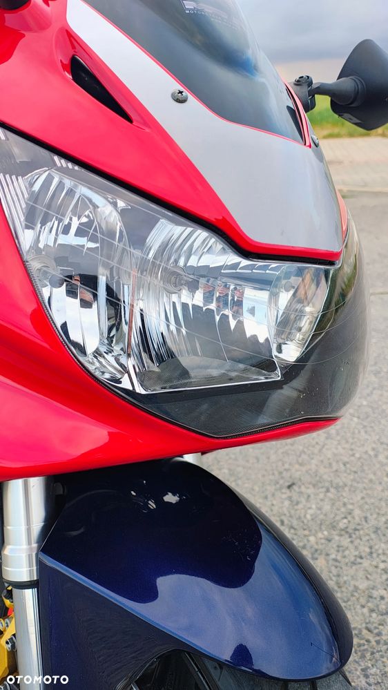 Honda CBR - 6
