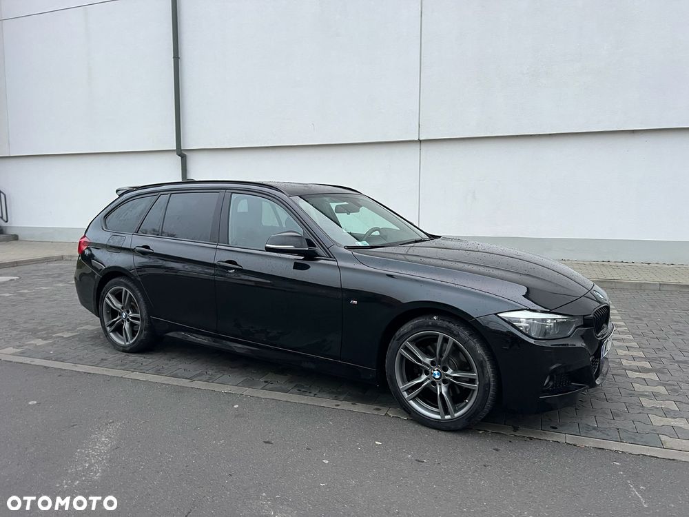 BMW Seria 3 320d M Sport - 1