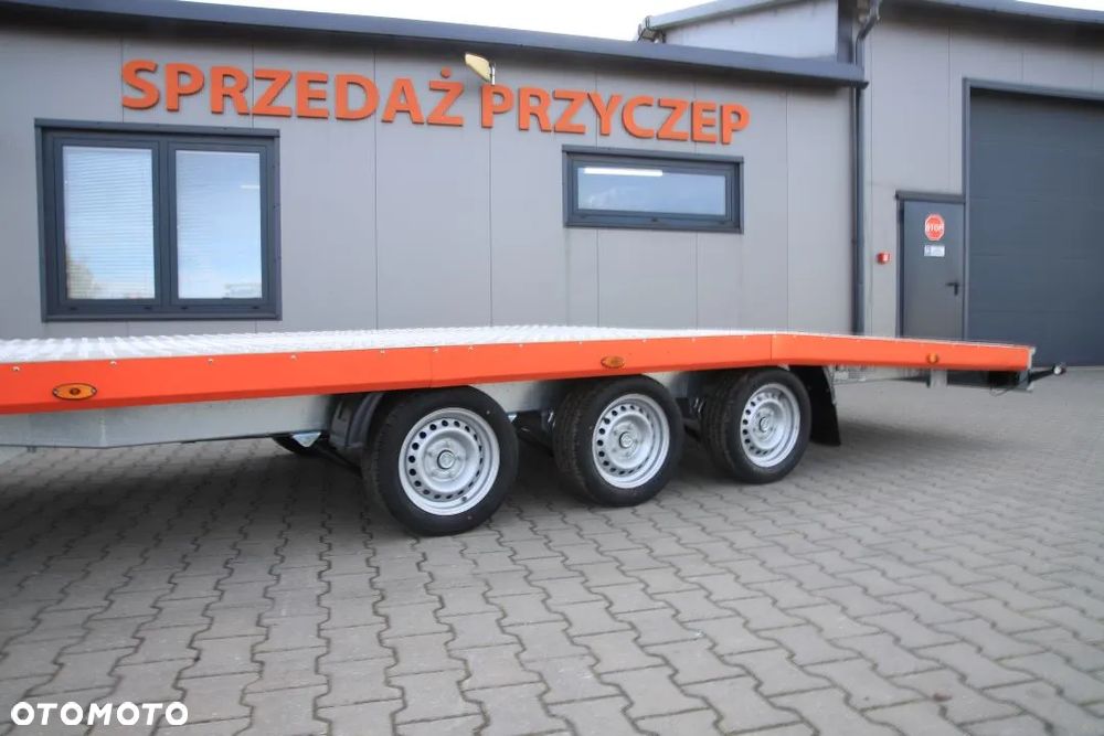 Niewiadów Jupiter kolorowa blenda 6x2.1 wypełnienie alu ryfel 3 osie koła 195R13C DMC 3500 kg - 7