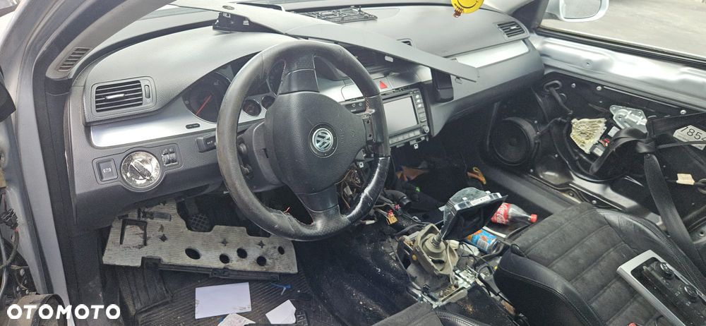 VW PASSAT B6 2.0 TDI BMP 05-09r - PAS BEZPIECZEŃSTWA LEWY PRAWY - 14