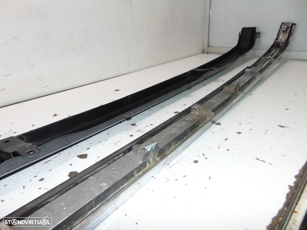 Mazda 2200 grelha/Frente de chapa - 11