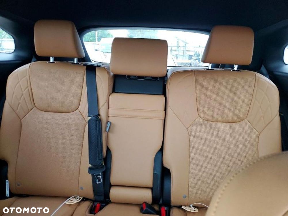 Lexus RX - 12