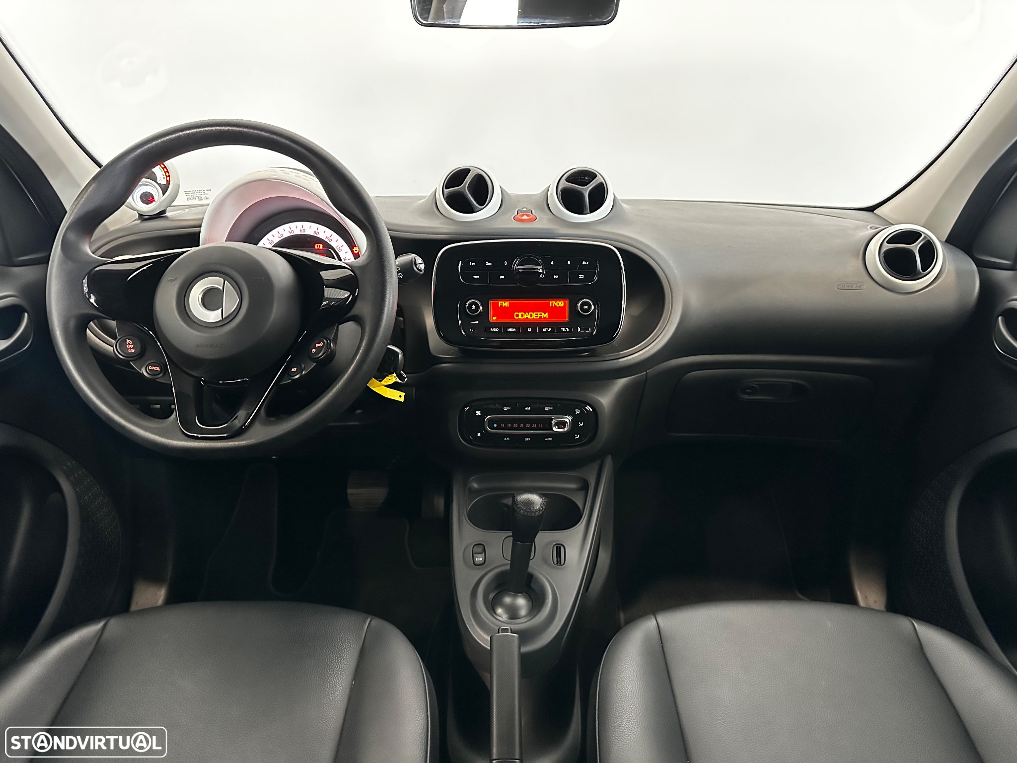 Smart ForFour EQ Business Solution - 15