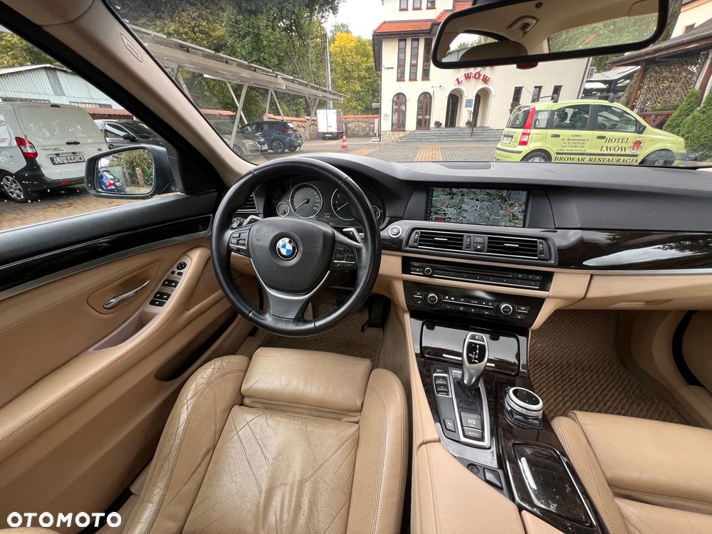 BMW Seria 5 - 12