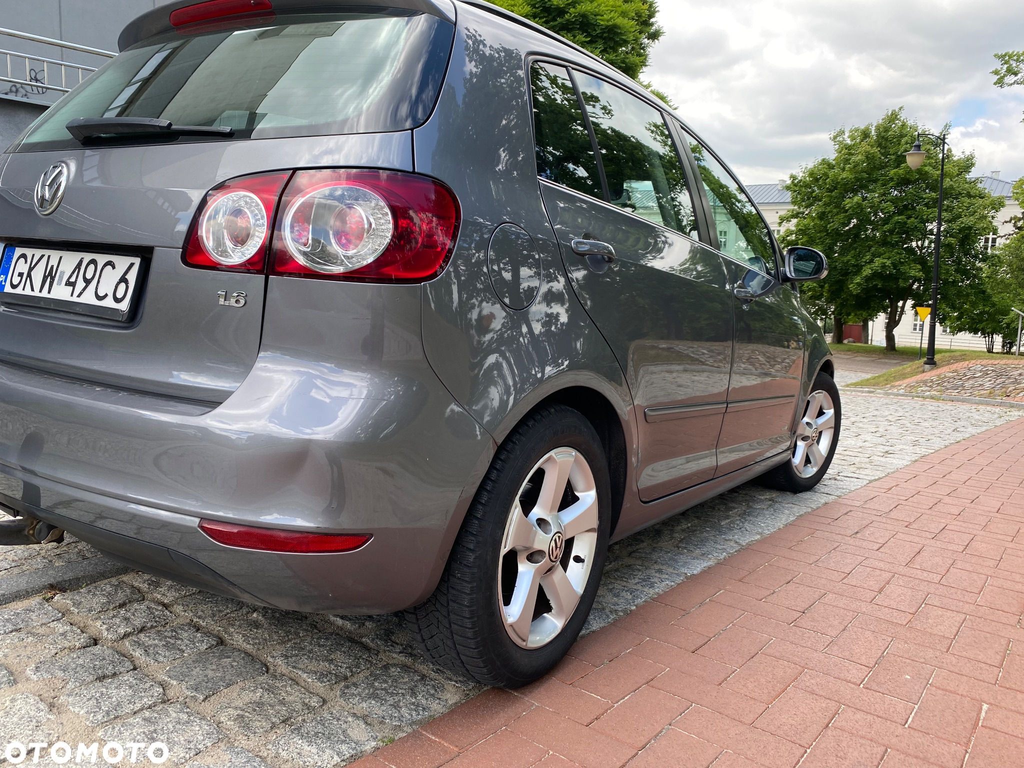 Volkswagen Golf Plus 1.6 Comfortline - 11