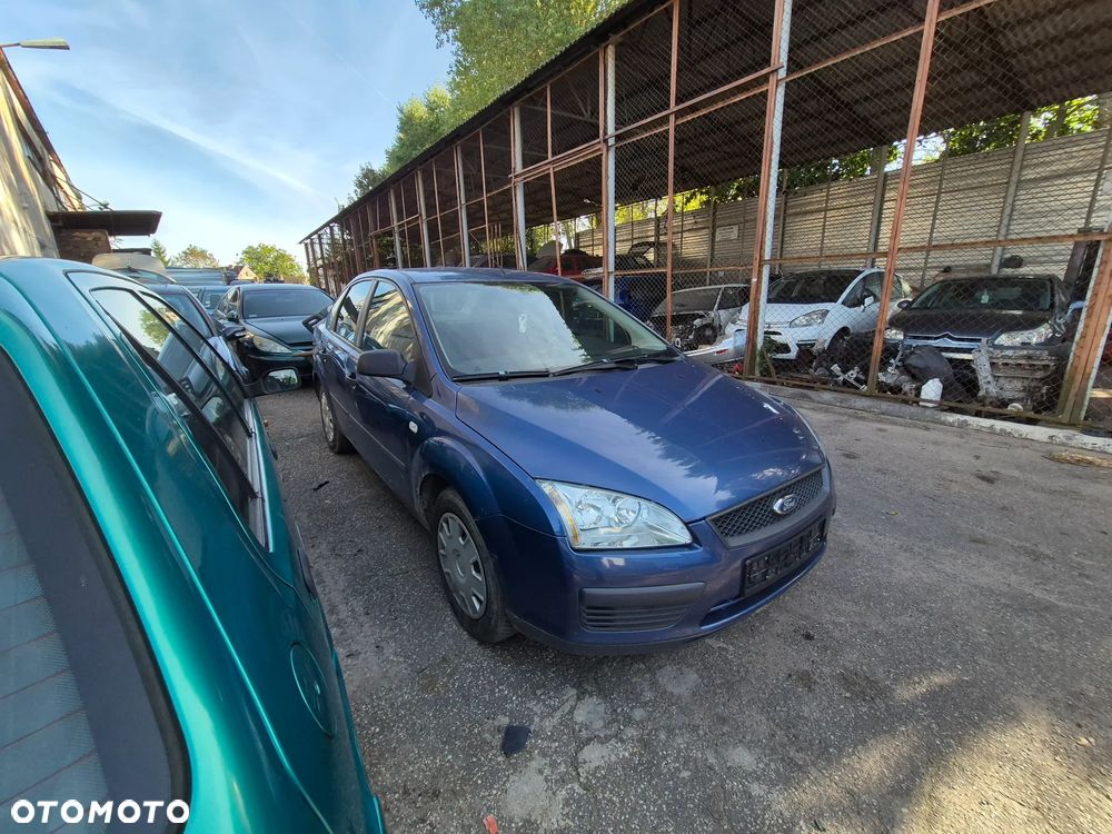 FORD FOCUS MK2 1,6 Duratec, Sedan Części , maska, zderzak, lampy, błotnik, alternator, rozrusznik - 2