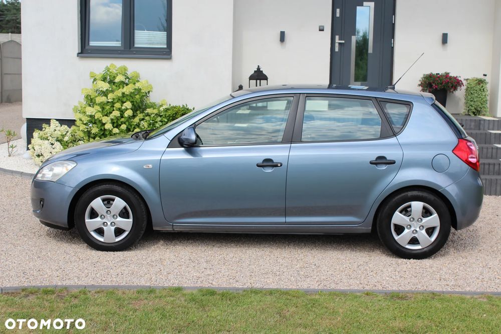 Kia Ceed 1.4 CVVT LX - 8