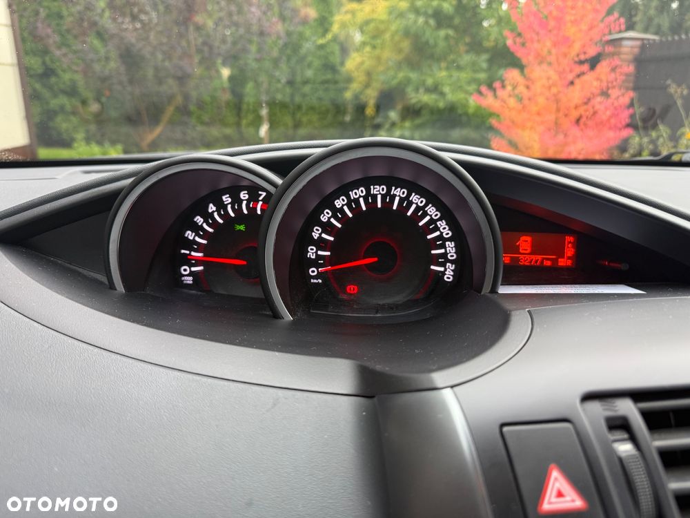 Toyota Verso 1.6 Active EU6 - 11
