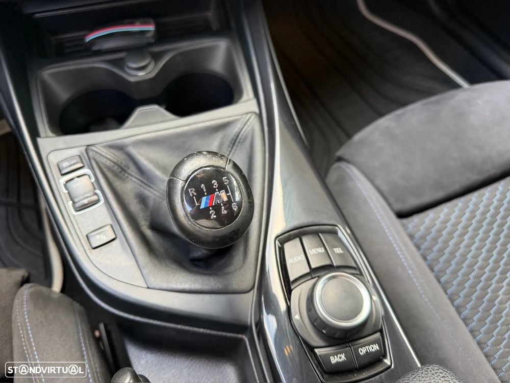 BMW 116 d Pack M - 26