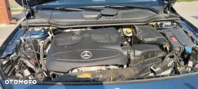 Mercedes-Benz GLA - 23