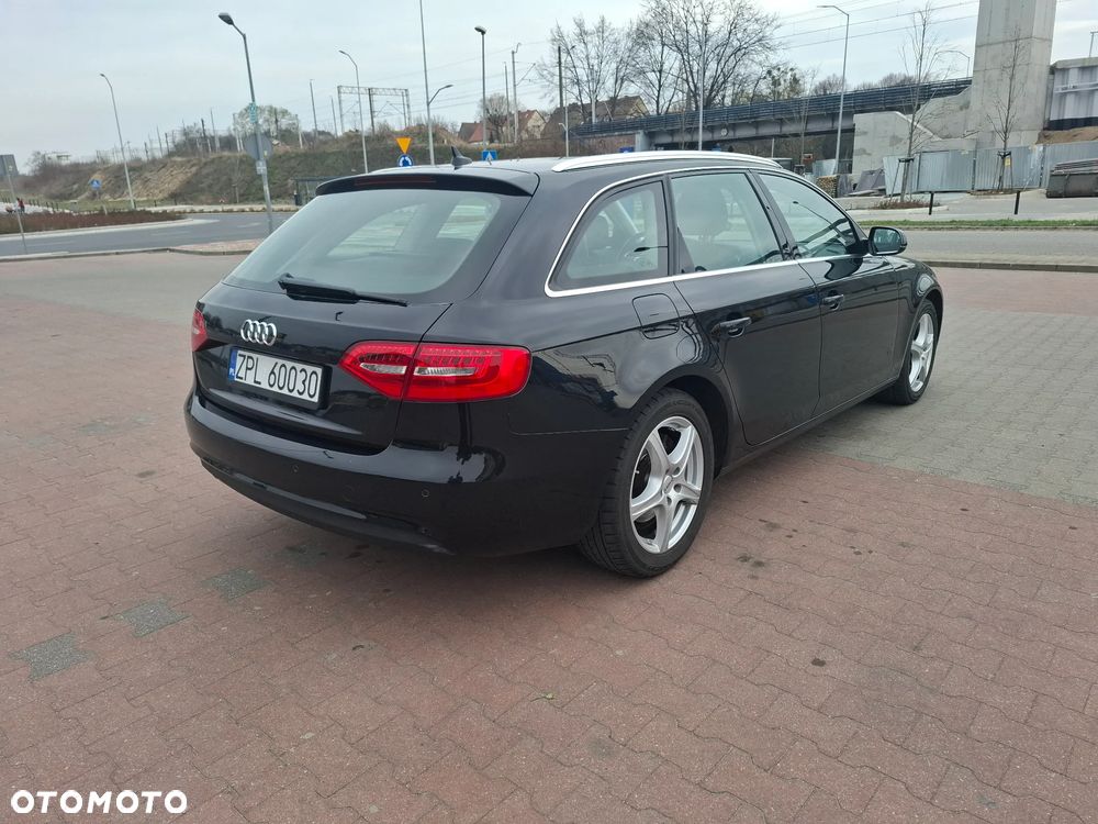 Audi A4 Avant 2.0 TDI DPF Ambiente - 3