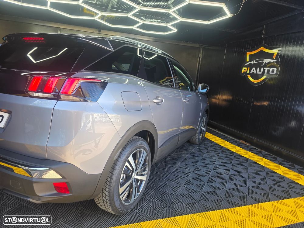 Peugeot 3008 BlueHDi 130 Stop & Start EAT8 Allure - 24