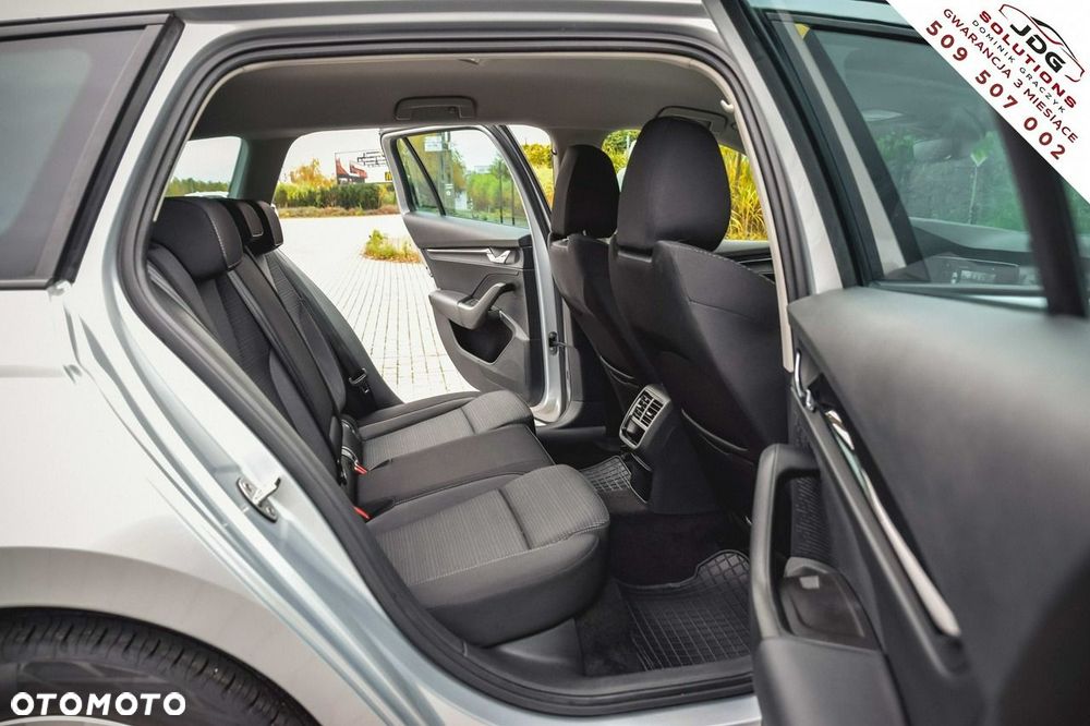 Skoda Octavia 1.5 TSI Ambition - 28