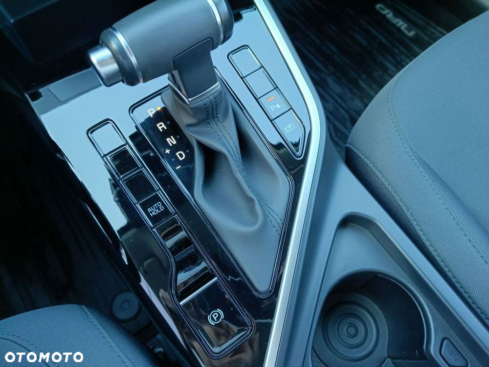 Kia Niro 1.6 GDI Hybrid M - 30