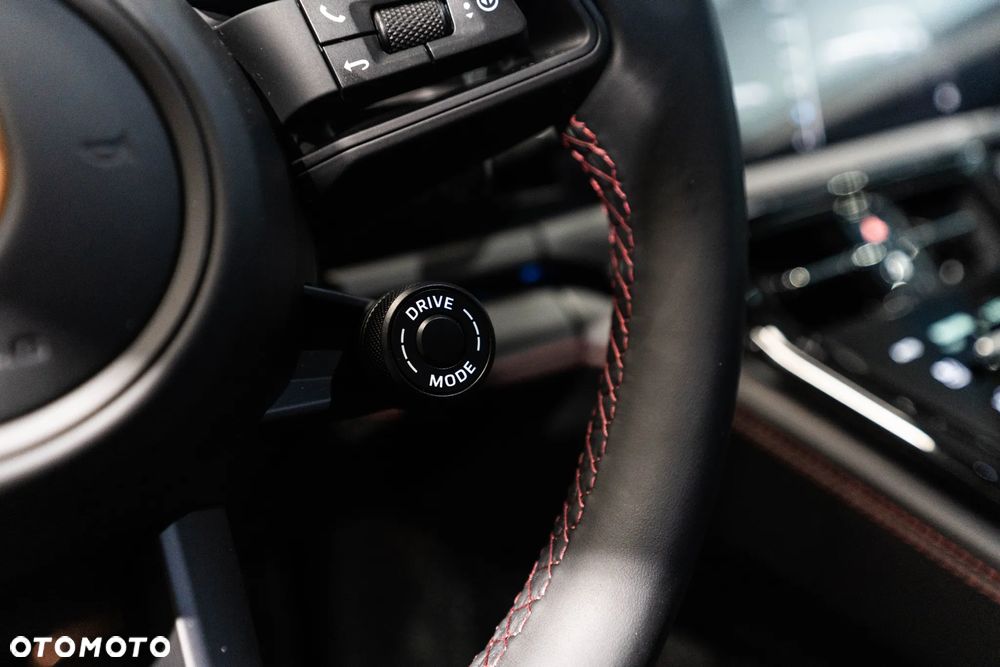 Porsche Panamera - 18