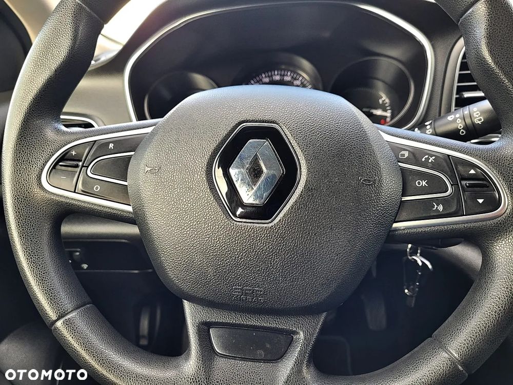 Renault Megane TCe 115 GPF LIFE - 19