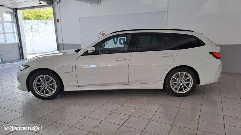 BMW 320 e Auto - 4