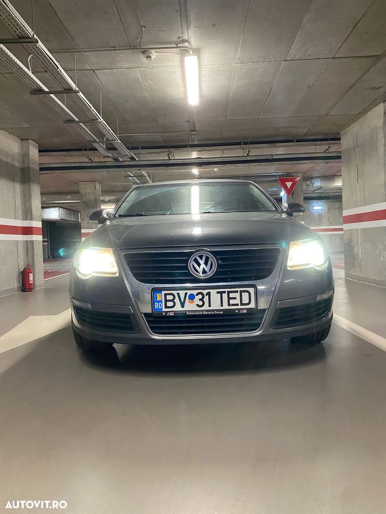 Volkswagen Passat - 19