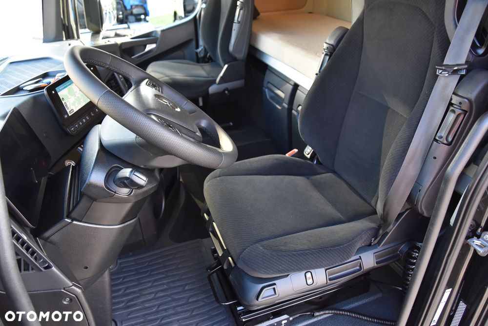 Mercedes-Benz ACTROS L / MP5 / 1845 / 2022 / BIGSPACE / VIRTUAL COCPIT / NAVI / SERWISOWANY W ASO MB / SALON PL - 29