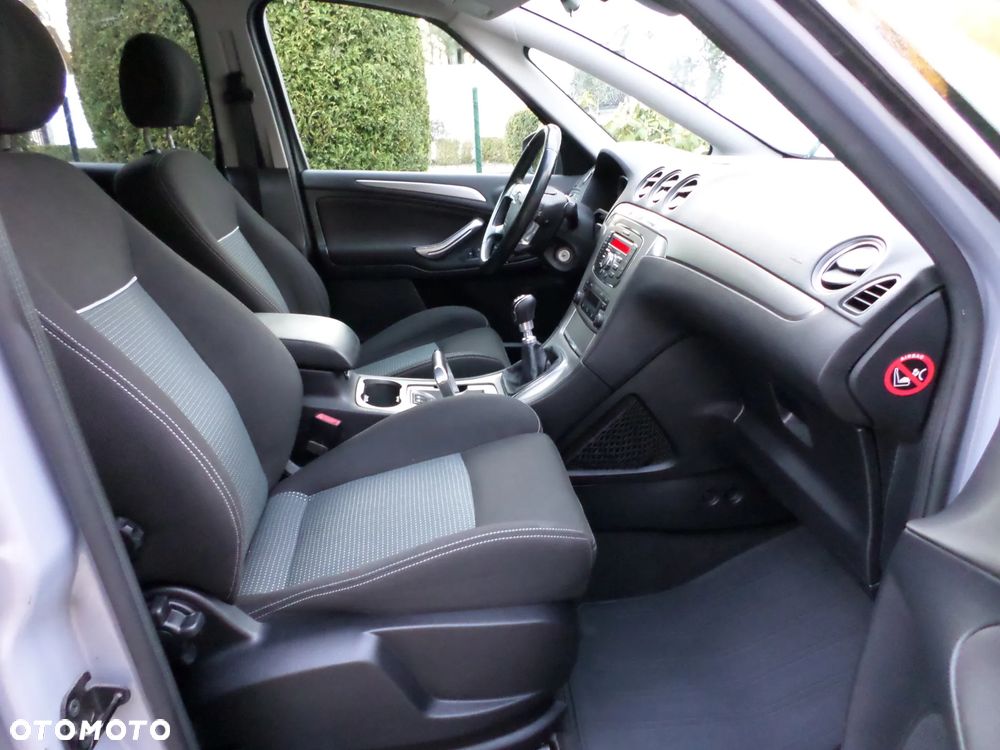 Ford S-Max 2.0 TDCi Trend - 15