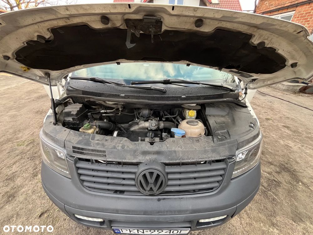 Volkswagen Transporter - 14