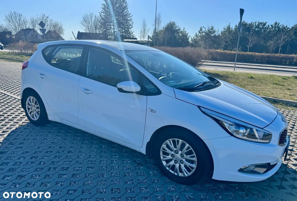 Kia Ceed 1.6 CRDi M - 4