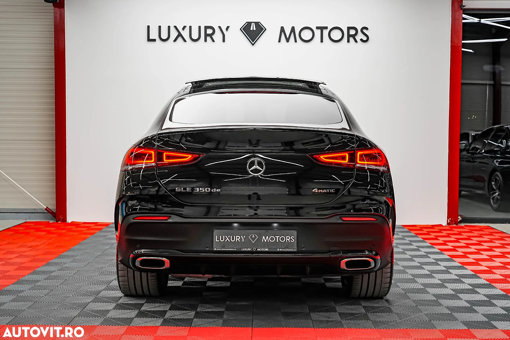 Mercedes-Benz GLE 350 de 4Matic 9G-TRONIC AMG Line - 9