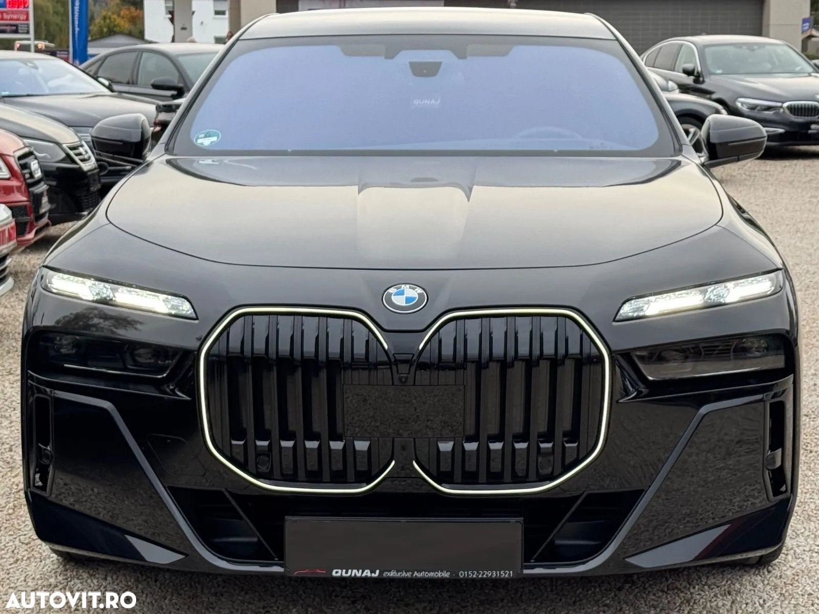 BMW Seria 7 740d xDrive MHEV - 4