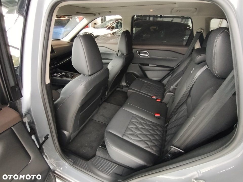 Nissan X-Trail - 8
