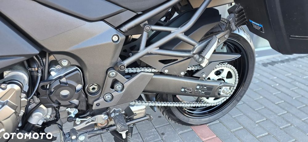Kawasaki Versys 1000 - 35