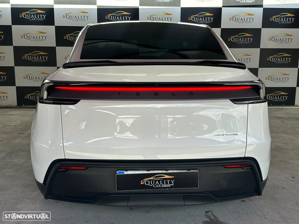 Tesla Model Y Long Range Tração Traseira - 25