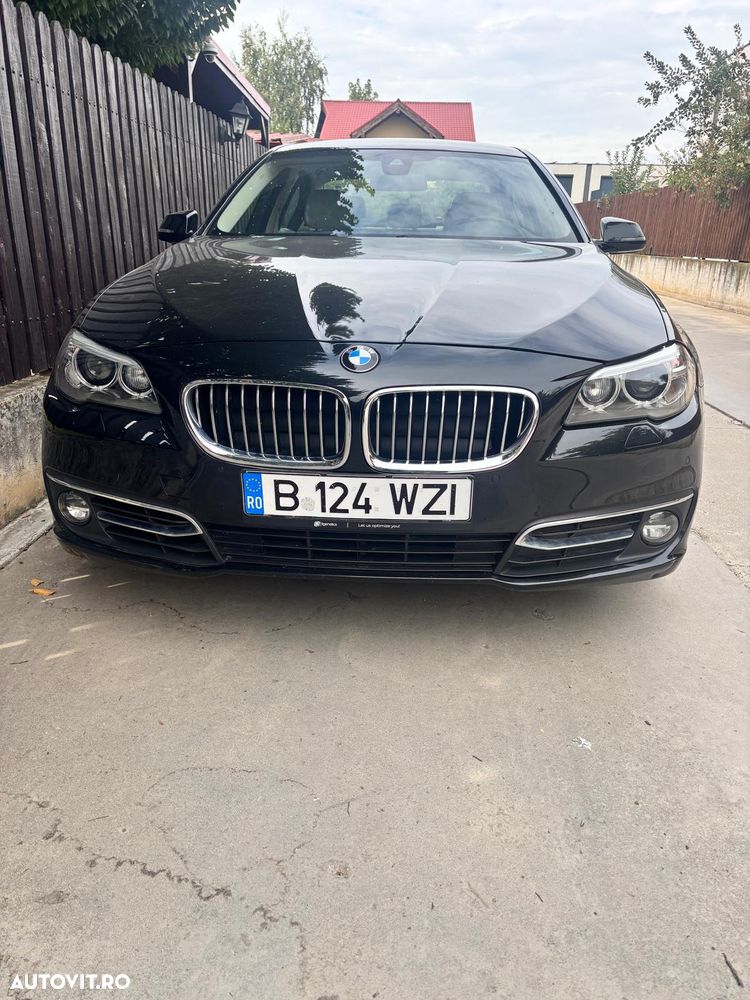 BMW Seria 5 530d xDrive AT - 8