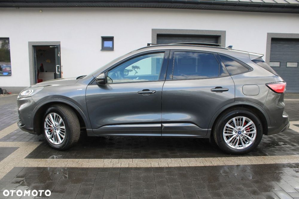 Ford Kuga - 4