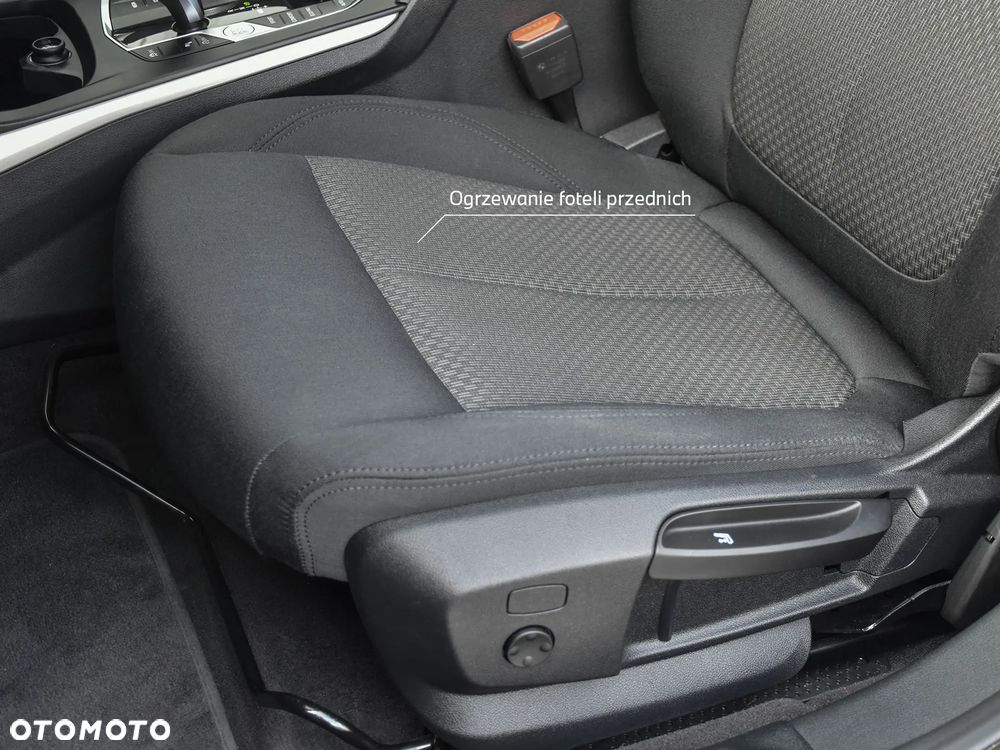 BMW Seria 1 118i Advantage - 25
