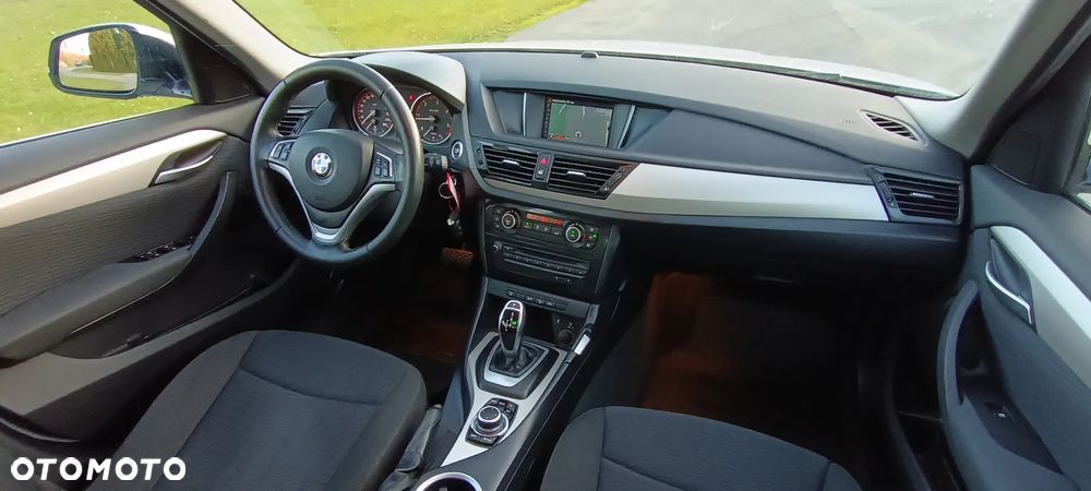 BMW X1 sDrive18d Sport Line - 22