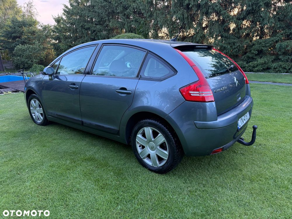 Citroën C4 1.6 16V Magic - 8