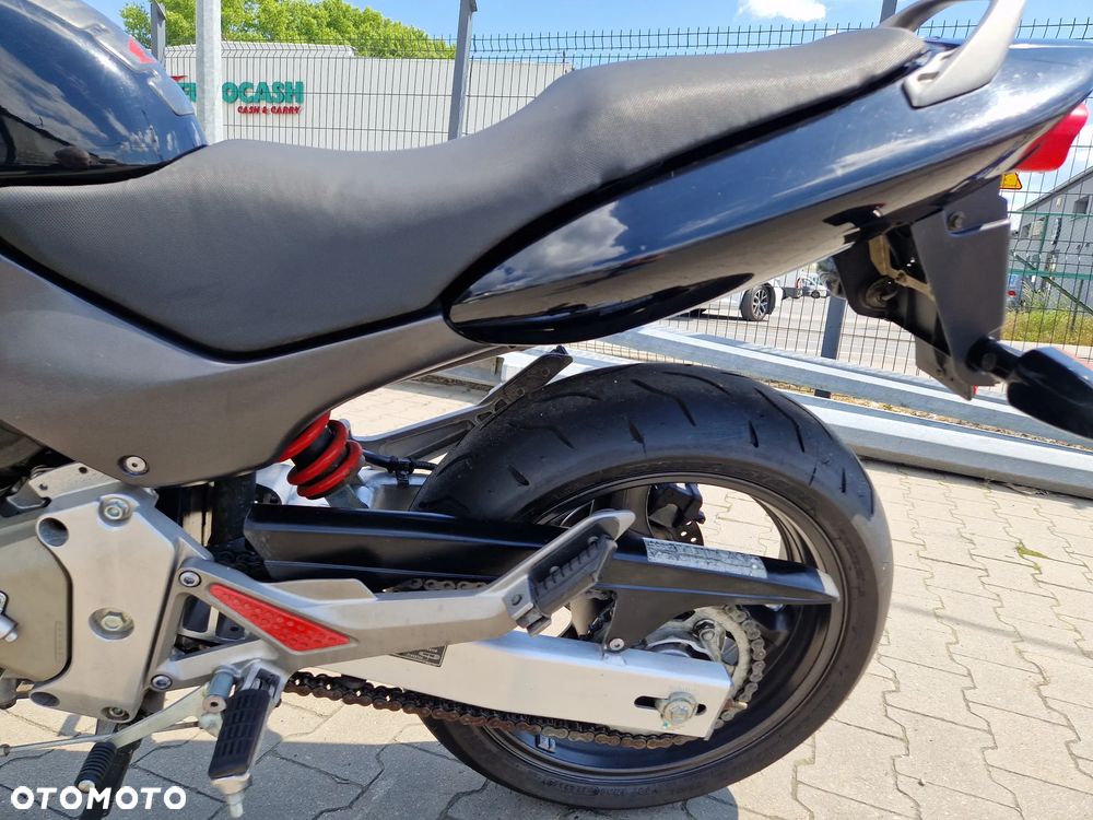 Honda Hornet - 4