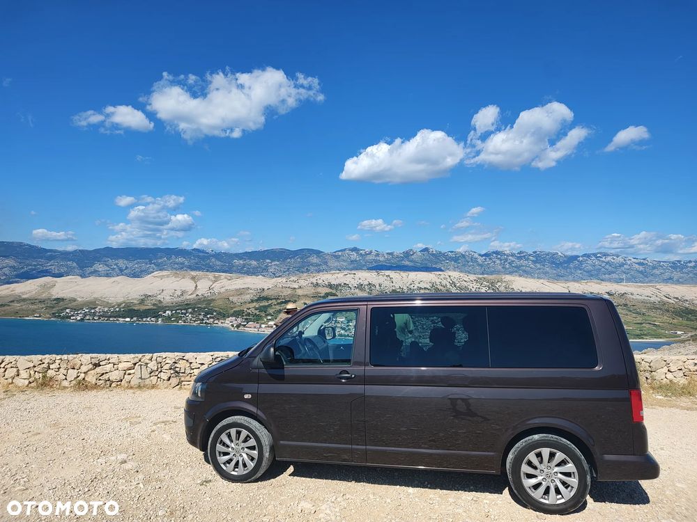 Volkswagen Multivan - 20