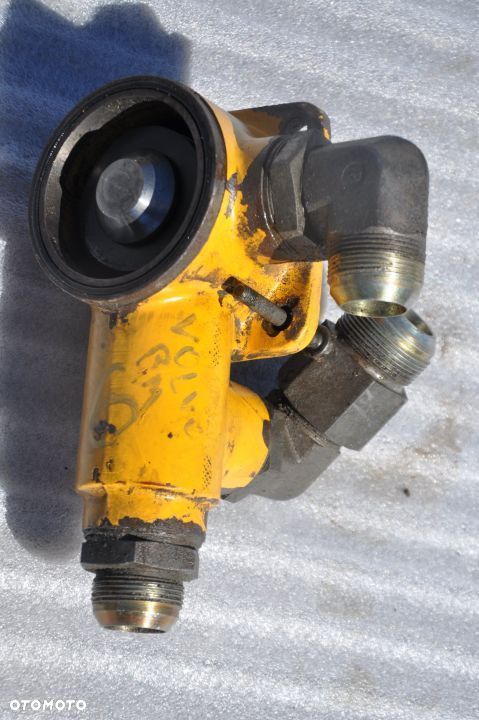 ROZDZIELACZ VOLVO BM A25 - 3