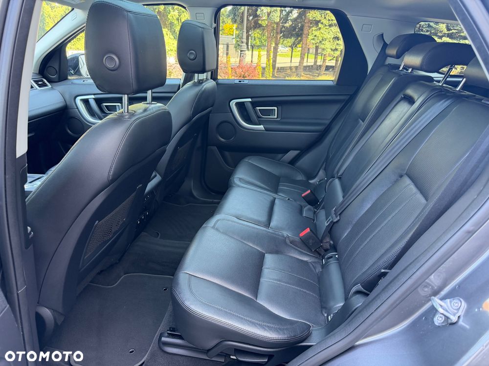 Land Rover Discovery Sport TD4 HSE Luxury - 19